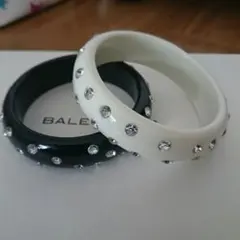 ビジュバングル