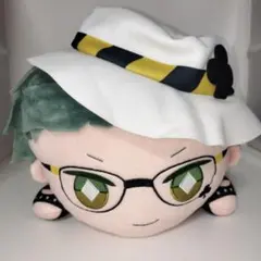 ツイステッドワンダーランド トレイ 寝そべり ぬいぐるみ