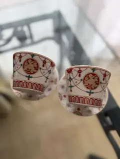 湯飲み2個とプレート2枚セット