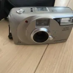 OLYMPUS ULTRA MACRO オリンパス フィルムカメラのサムネイル