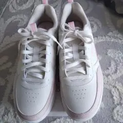 スケッチャーズスニーカー26cm