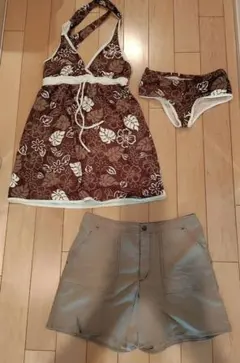 ブラウン花柄セットアップ（ドレス・ビキニ・ショートパンツ）