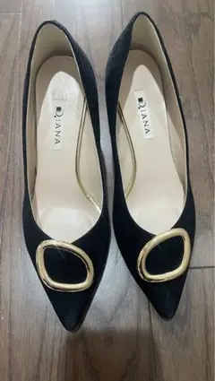 DIANA 黒 ポインテッドトゥ ハイヒール