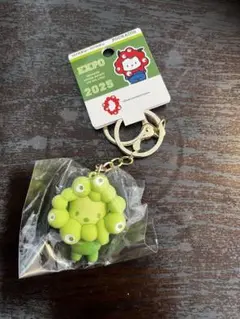 本日発売！関西万博 ポチャッコ 推しカラー立体キーホルダー なりきりミャクミャク