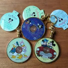 ディズニー CDキャリング キーホルダー　ミッキーマウスマーチ他
