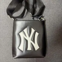 MLB New York Yankees ショルダーバッグ