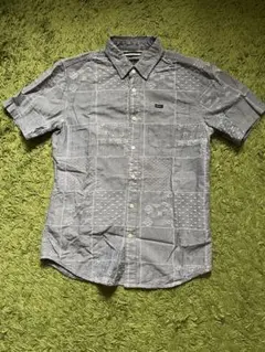 ルーカ RVCA 半袖シャツ バンダナ柄 ペイズリー XS再値下げいたしました！のサムネイル