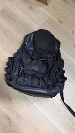 Oakley Icon Backpack Black（オークリー アイコンのサムネイル