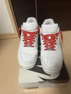 Supreme × Nike Air Force 1 Low