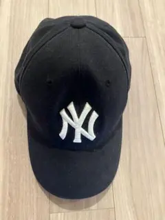 Item thumbnail for item 74b8fd3c-dd9a-486a-b810-3addb6b23bf3