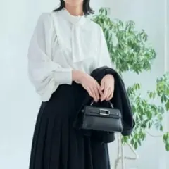二の腕カバー✨ボリューム袖❣️タイパール ブラウス M フォーマル 