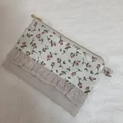 フリル　ポーチ　ハンドメイド