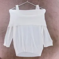MIIA 新品 タグ付き ホワイト トップス オフショルのサムネイル