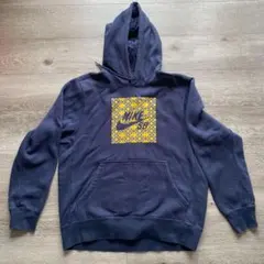 NIKE ナイキ　ネイビー フード付きパーカー Lサイズ