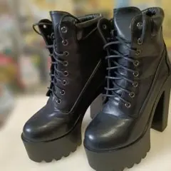 ♥♥期間限定♥♥厚底レースアップハイヒールブーツ ブラック♥即購入OK♥