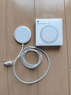 MagSafe充電器 (1m) [Apple純正品]のサムネイル