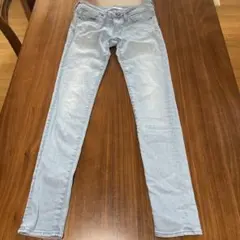 AZUL ライトブルースキニーデニム