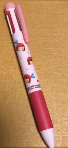 希少　マドレーヌちゃん　ボールペン　ファミリアのサムネイル