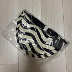 14日限定値下げ！新品タグ付 marimekko 波模様 ショルダーバッグ