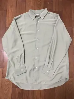 GU ライトグリーン 長袖無地シャツ