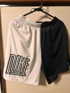 Nike リバーシブルショートパンツ