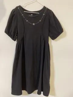 H&M ブラック 半袖ワンピース　130cm