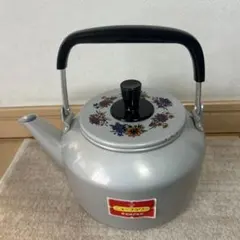 MATUTAKA印　昭和レトロ　やかん 昭和レトロ マツタカ印 花柄のアルミ製やかん 3リットル - メルカリ