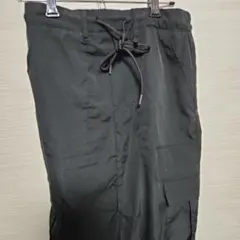 値下げ　カーゴスカート。超ロング。ウエストゴム　裾調節可能です。黒