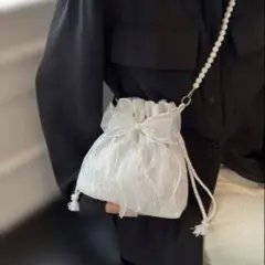 SHEIN リボン付き ビーズチェーン ショルダーストラップ ホワイト 巾着