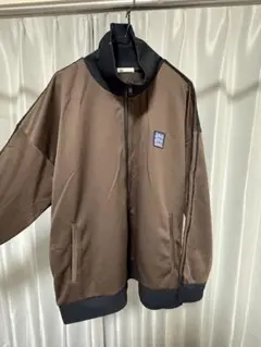java ブラウン ナイロンジャケット