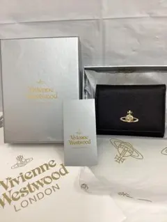 新品・未使用Vivienne Westwood 三つ折り財布 ブラック - メルカリ