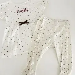 【値下げ】apreslescours キッズ服 女の子服 セットアップ 110のサムネイル
