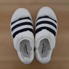 adidas PUFFYLETTE パフィレッタ　23.5cm