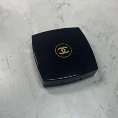 CHANEL アイシャドウパレット 4色