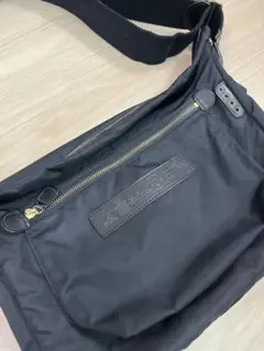 Felisi（フェリージ）ショルダーバッグのサムネイル