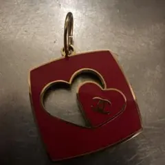 CHANEL シャネル 2026 バレンタイン 限定 レッドハートチャーム