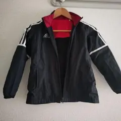 adidasジャンバ―