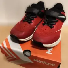 MADFOOT! キッズスニーカー レッド ブラック