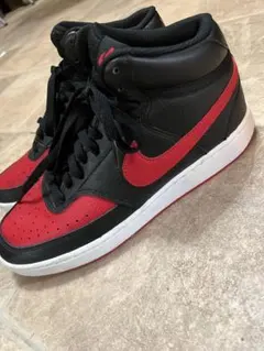 Nike  黒/赤 ハイカット　コートビジョン　25.5 スニーカー