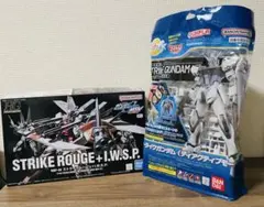 【内袋未開封】HGストライクルージュ+I.W.S.P.& EGストライクガンダムのサムネイル