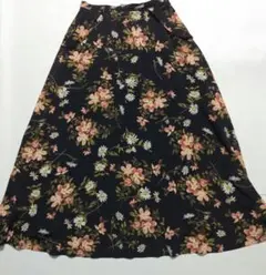 美品✨25年モデル アンタイトル 花柄 アンティークフラワー柄スカート