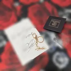 YOSHIKI サイン入りキーホルダー　サイン付き X JAPAN Yoshiki 直筆サイン入り - メルカリ