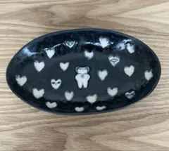 作家　陶芸作家　人気作家　ミニオーバル　立体くま