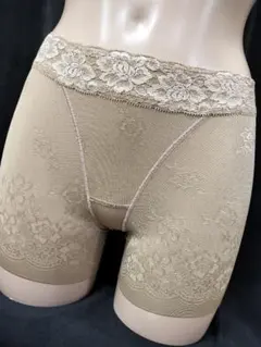 Item thumbnail for item 6b84c8fb-f9ba-43cf-ba13-32667296c3f4