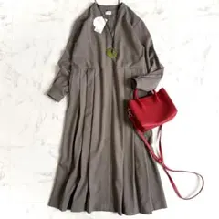 【新品】アーバンリサーチドアーズ サイドプリーツ切替ワンピース S グレージュ