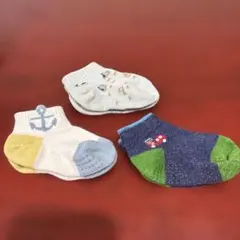 男の子用ベビーソックス3足セット