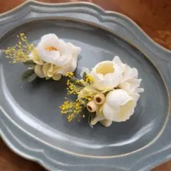 ころんとローズの親子コサージュ～ミモザカラー