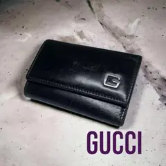 GUCCI グッチ　キーケース　ロゴ入り　ワンポイント　レザー　ブラック　GGのサムネイル