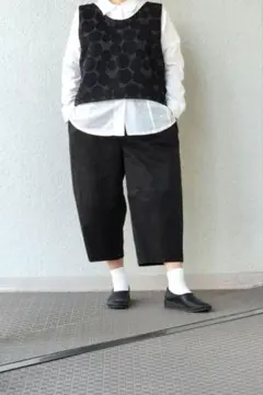 ヨーガンレール、モユルお好きなかたに　ドットジャガードのベスト