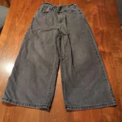 Item thumbnail for item 5adbd48b-de20-4140-b5ab-d64b9fbe5369